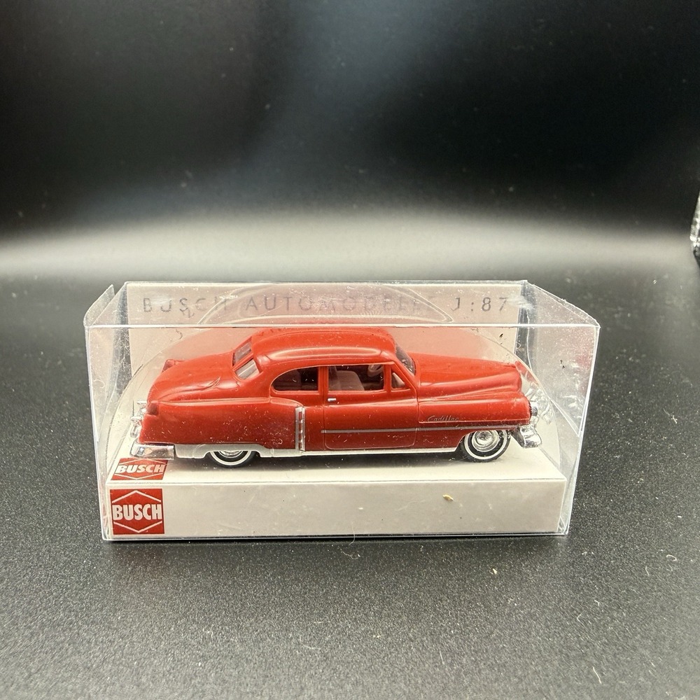 BUSCH #43416  1952 Cadillac 2-Door Coupe "Red"  H.O. 1:87